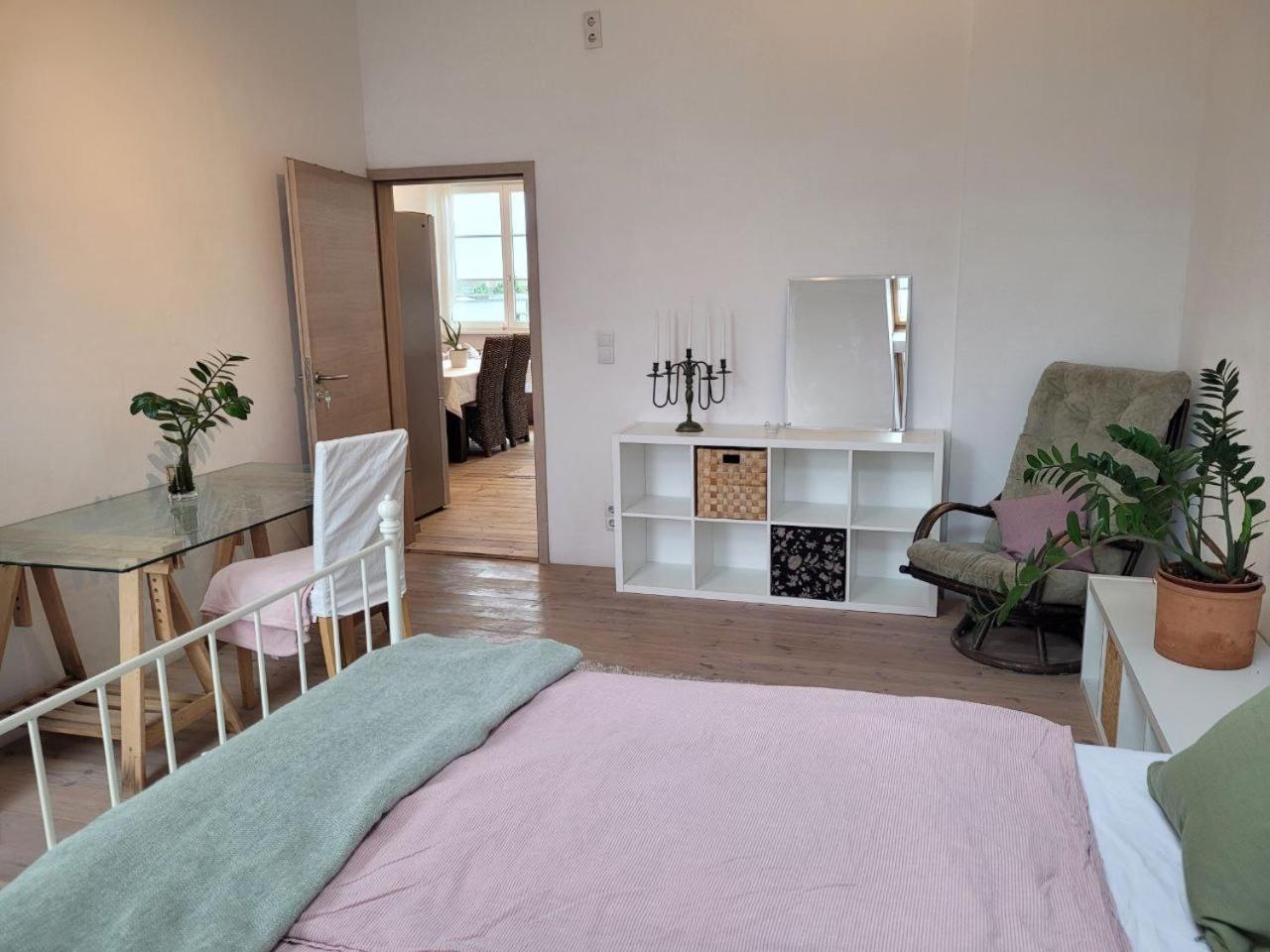 Room In Berlin City Center Zewnętrze zdjęcie